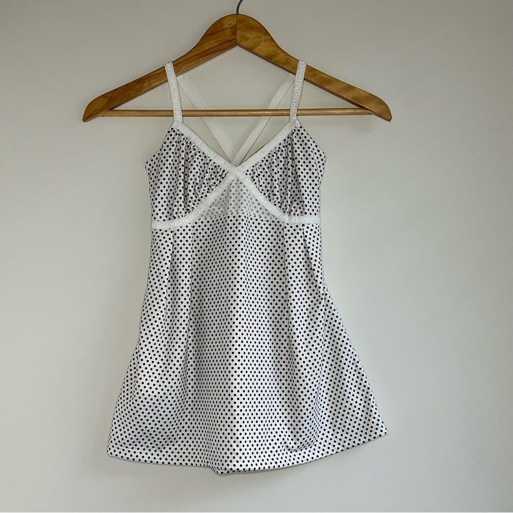NWOT Lululemon Women V-Neck Build-In Bra Polka Dots Tank Top Size 4